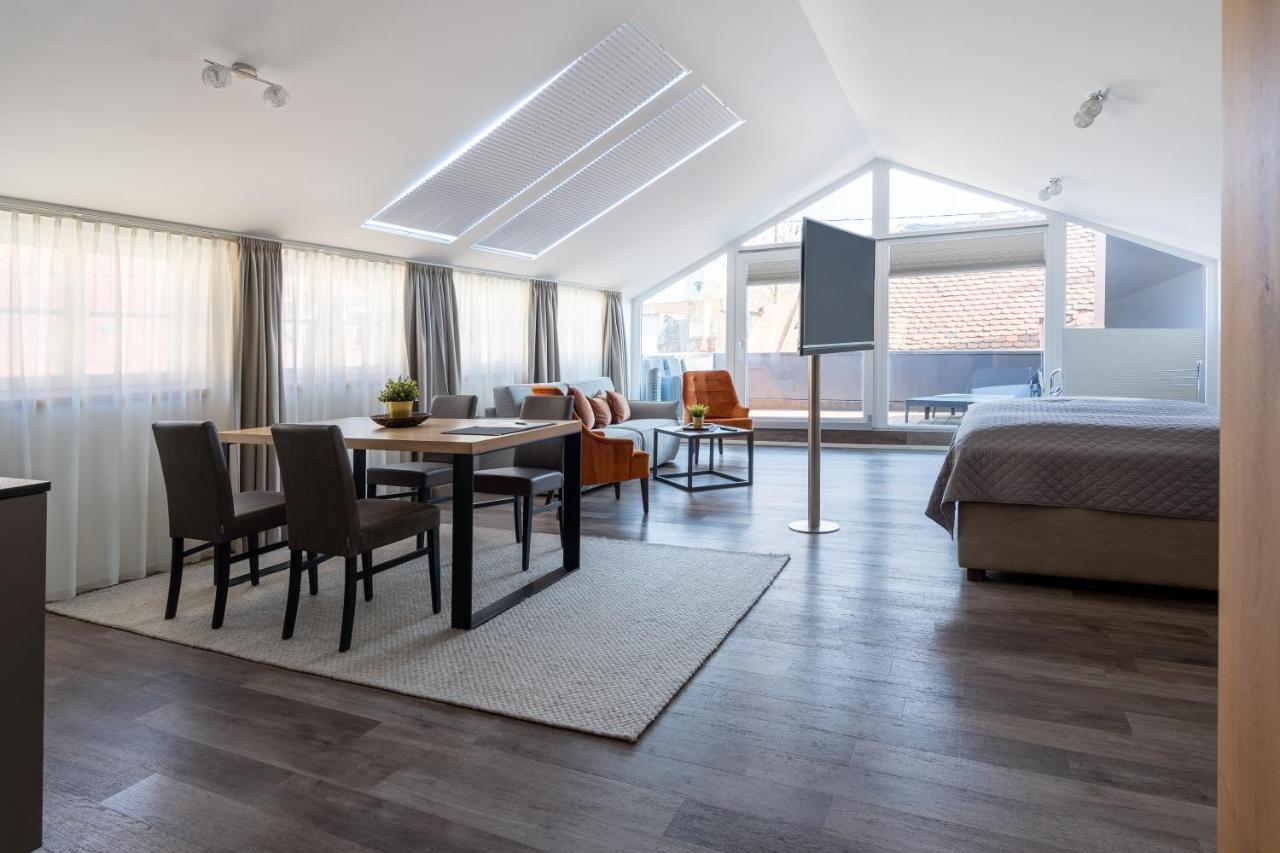 Kaiser Max Design Appartements Инсбрук Екстериор снимка